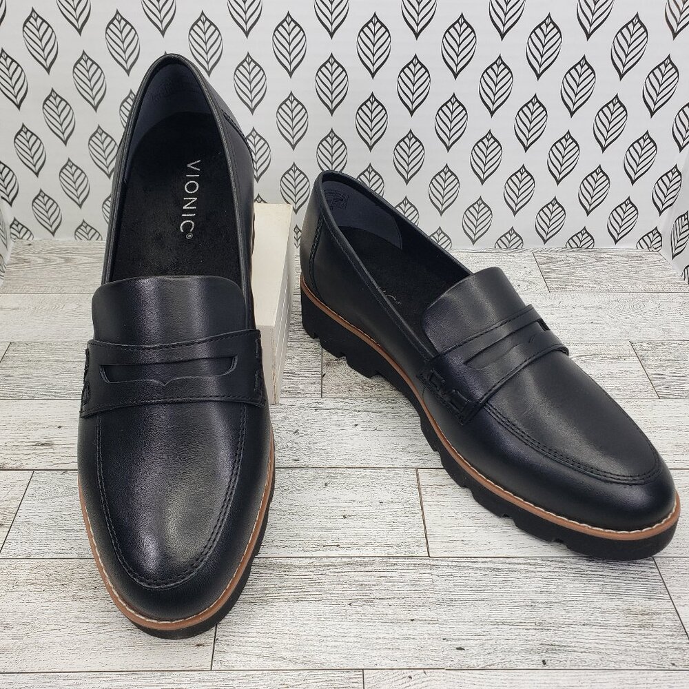 Vionic Cheryl Black Slip on Loafers Womens size 8.5M